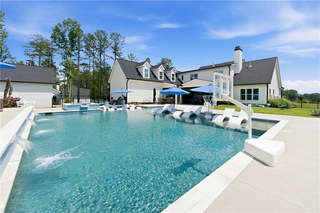 4 bedroom, 5 bathroom, 4,285 sq ft single family residence under contract at 4577 Yellow Creek Road, Ball Ground, GA 30107