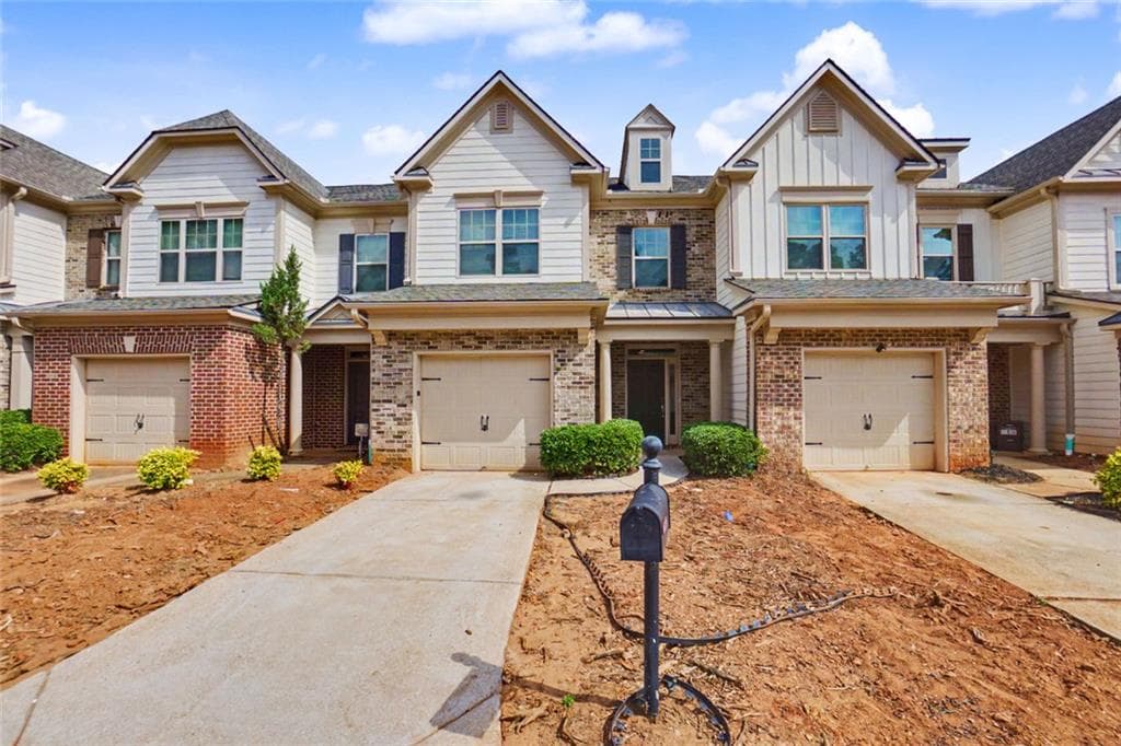 5124 Madeline Place, Stone Mountain, GA 30083 — most recent listing photo