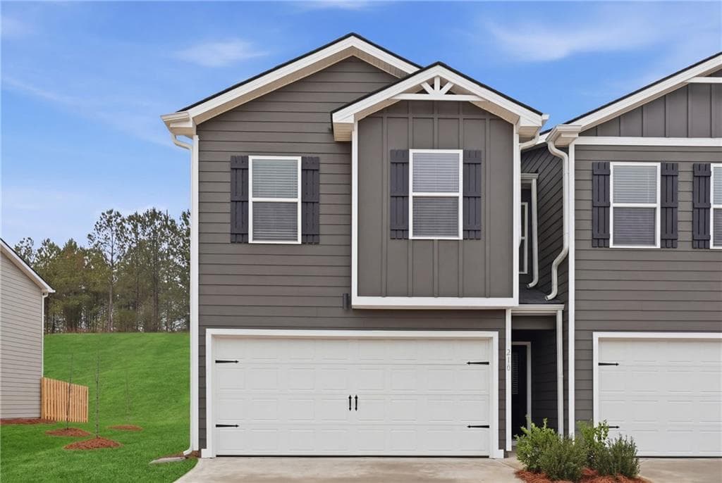 3 bedroom, 3 bathroom, 1,579 sq ft townhouse sold at 210 Norchester Avenue, Hogansville, GA 30230