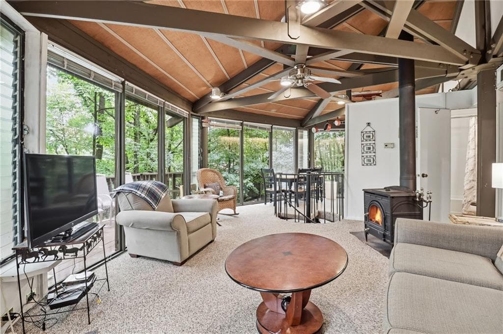 2 bedroom, 2 bathroom, 1,315 sq ft single family residence for sale at 161 Treetopper Circle, Big Canoe, GA 30143