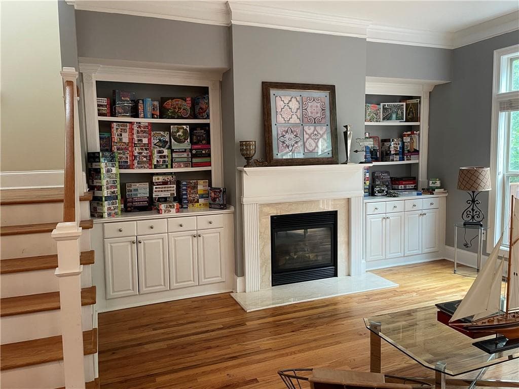 4 bedroom, 4 bathroom, 2,583 sq ft townhouse for sale at 1581 Mosaic Way, Smyrna, GA 30080