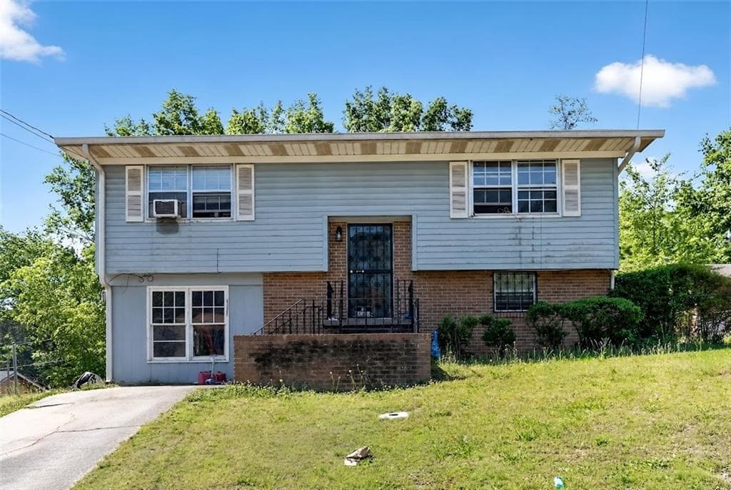 4 bedroom, 2 bathroom, 894 sq ft single family residence sold at 4060 Codel Street, Atlanta, GA 30331