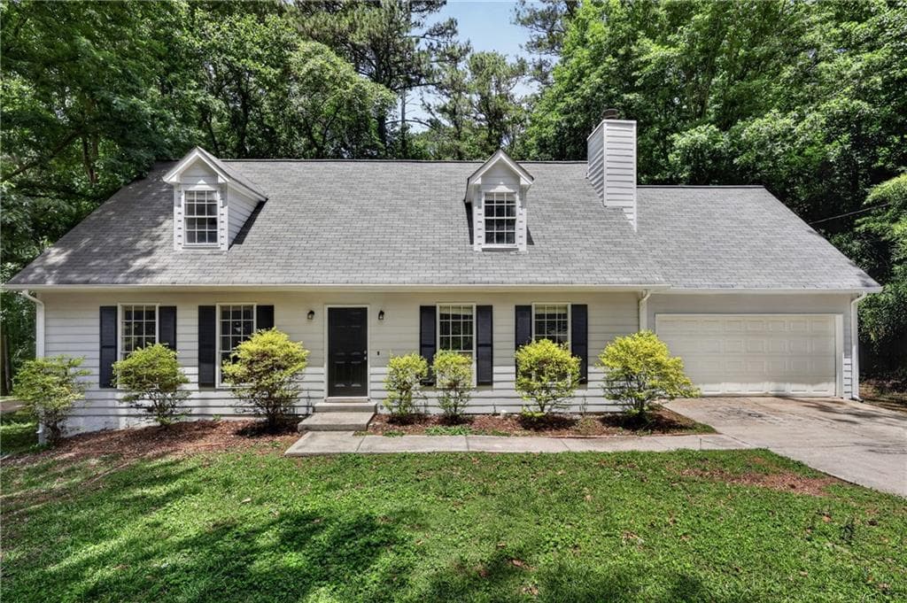 4 bedroom, 2 bathroom, 1,927 sq ft single family residence sold at 901 Timbervale Lane, Lithonia, GA 30058