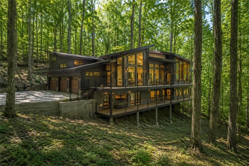 4 bedroom, 4 bathroom, 5,754 sq ft single family residence for sale at 1981 Mountain Drive, Alpharetta, GA 30004
