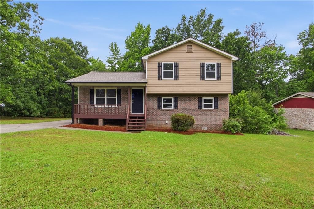 4 bedroom, 3 bathroom, 1,312 sq ft single family residence sold at 3936 Rolling Place, Conley, GA 30288