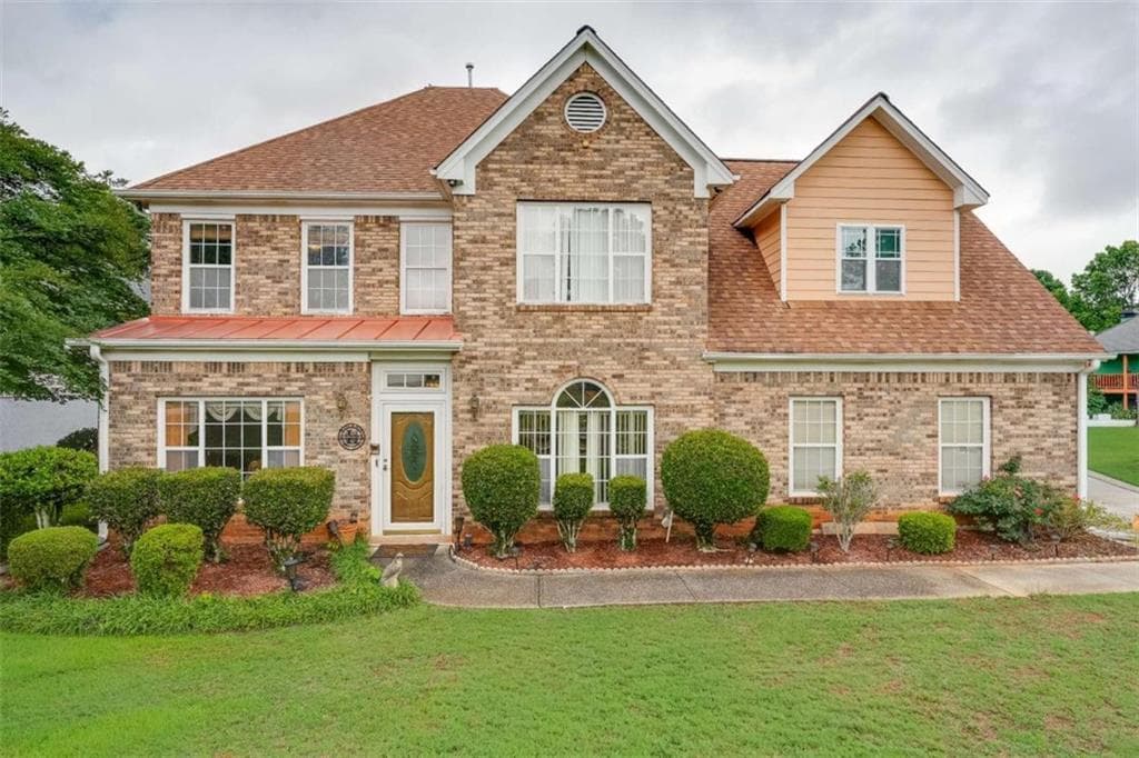 5 bedroom, 3 bathroom, 2,612 sq ft single family residence for sale at 4268 Wyndham Park Circle, Decatur, GA 30034