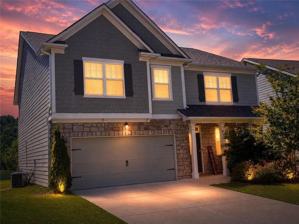5 bedroom, 3 bathroom, 2,801 sq ft single family residence sold at 6817 Scarlet Oak Way, Flowery Branch, GA 30542