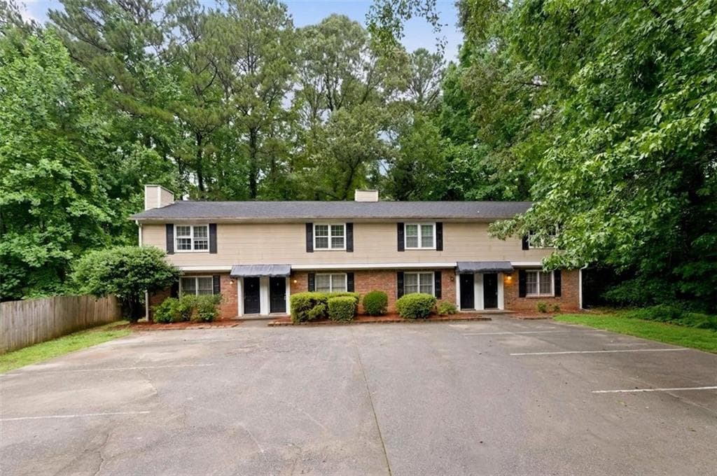 quadruplex sold at 719 Burnt Creek Drive, Lilburn, GA 30047