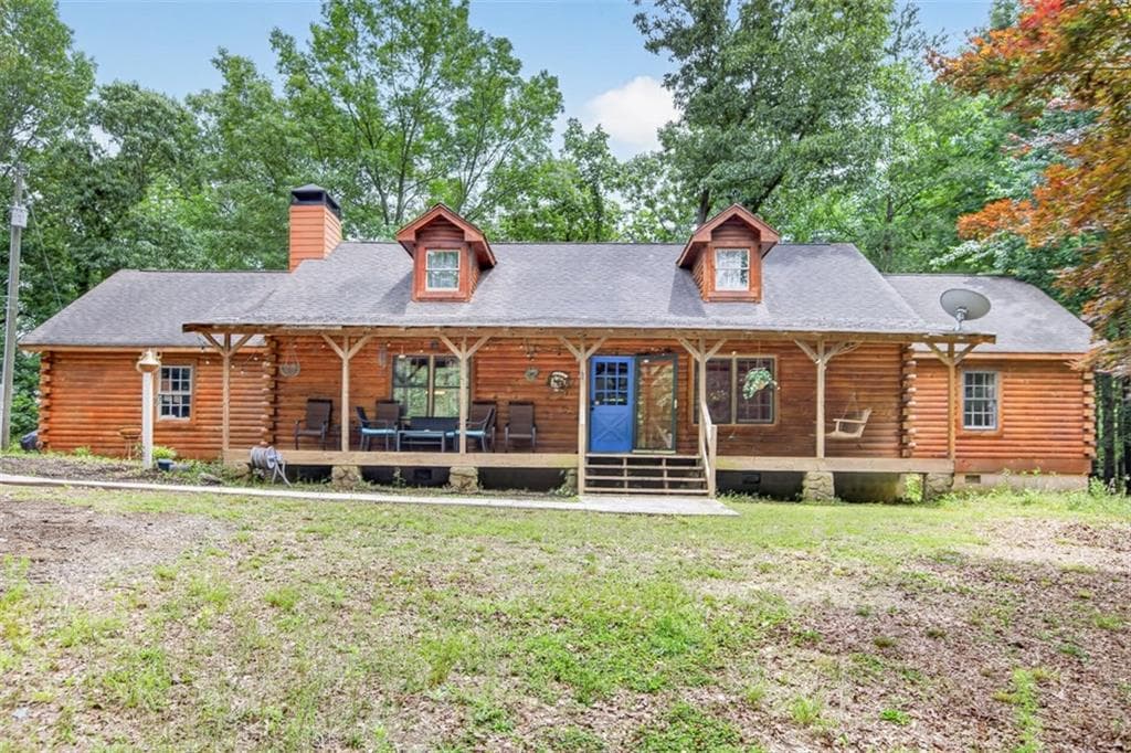 5 bedroom, 3 bathroom, 2,200 sq ft single family residence for sale at 4565 Dawsonville Highway, Gainesville, GA 30506