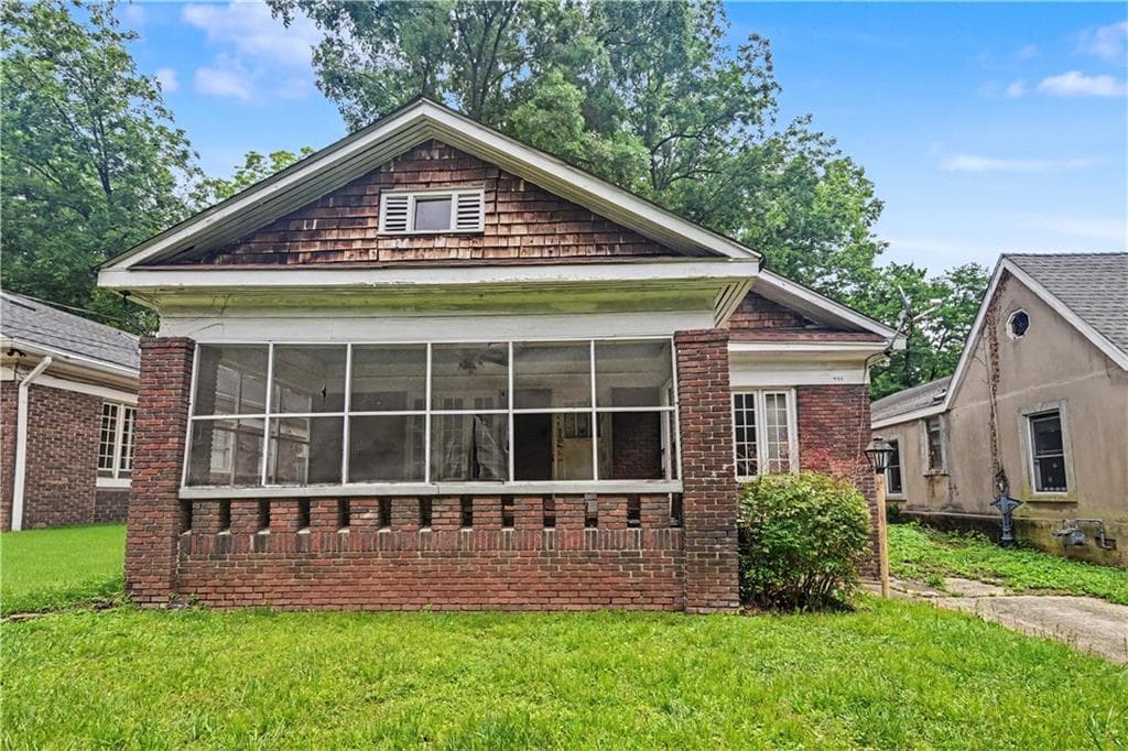 431 Page Avenue, Atlanta, GA 30307 — most recent listing photo