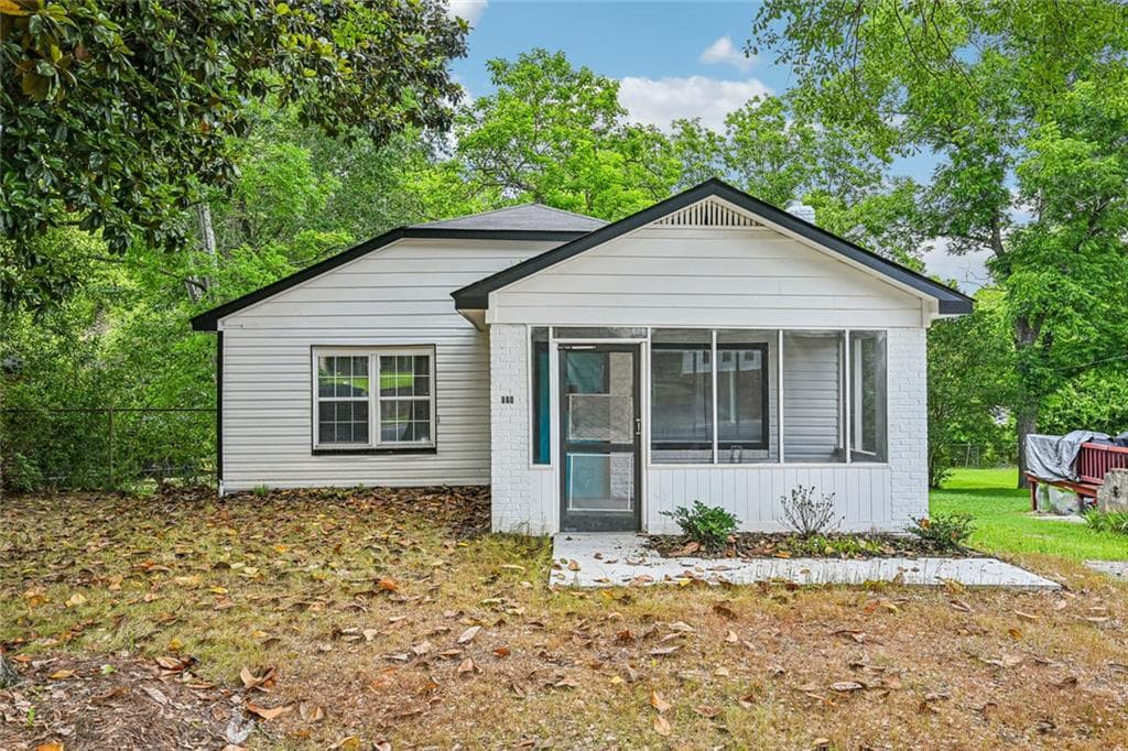 3 bedroom, 2 bathroom, 1,536 sq ft single family residence sold at 860 Morningside Drive, Macon, GA 31217