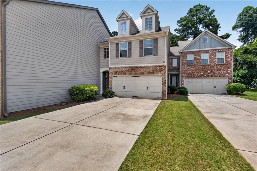 3 bedroom, 3 bathroom, 1,974 sq ft townhouse for sale at 6522 Story Circle, Norcross, GA 30093