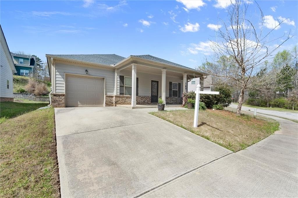 3 bedroom, 2 bathroom, 1,476 sq ft single family residence sold at 165 Mandy Lane, Covington, GA 30014