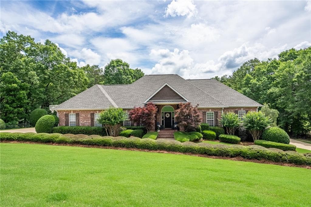 5 bedroom, 5 bathroom, 4,525 sq ft single family residence for sale at 130 Wildflower Road, Rome, GA 30161