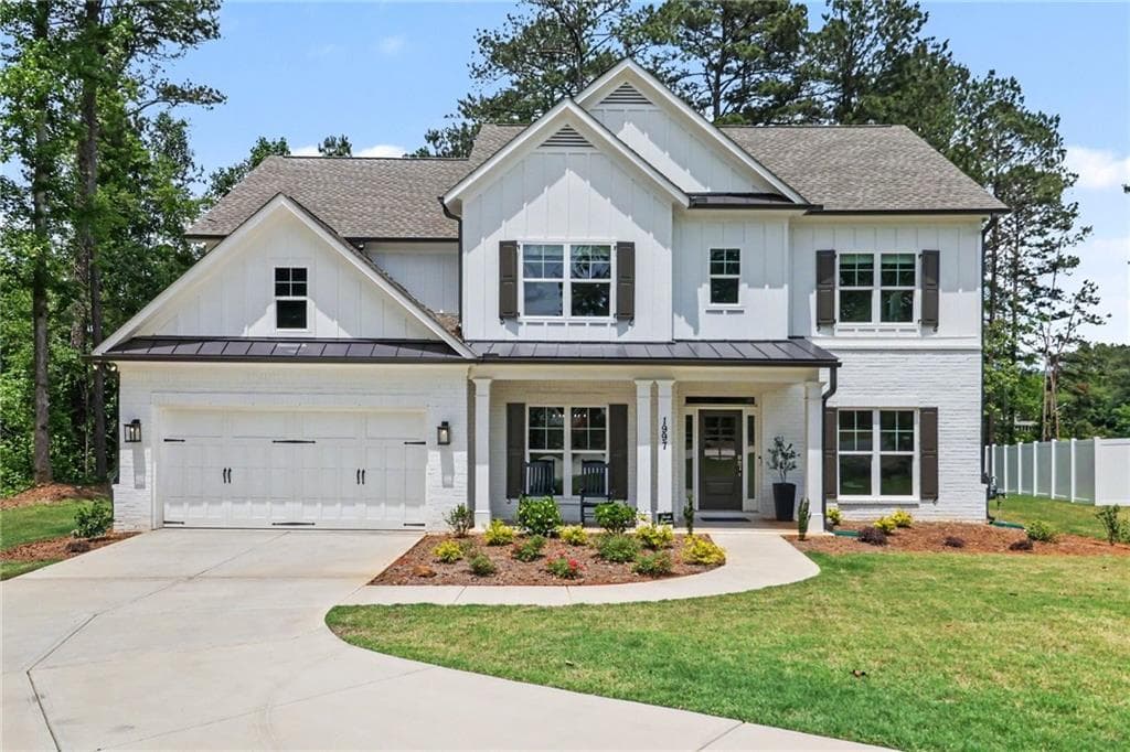 5 bedroom, 4 bathroom, 3,176 sq ft single family residence for sale at 1997 Shallowford Road, Marietta, GA 30066