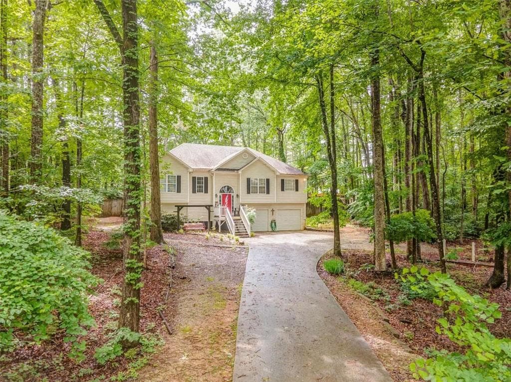 4 bedroom, 2 bathroom, 1,557 sq ft single family residence sold at 246 Glenridge Dr, Villa Rica, GA 30180