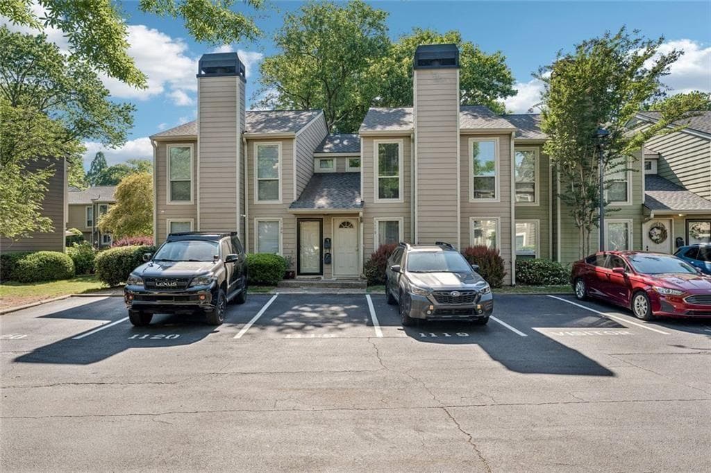 2 bedroom, 3 bathroom, 1,538 sq ft townhouse sold at 1119 Riverbend Club Drive, Atlanta, GA 30339