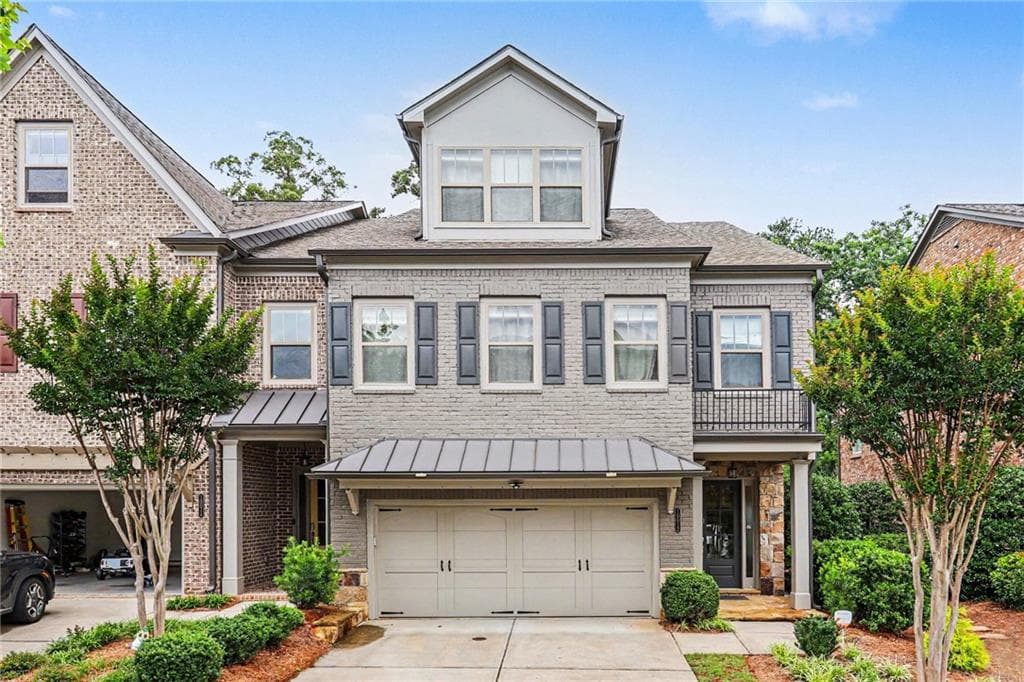 4 bedroom, 4 bathroom, 3,400 sq ft townhouse sold at 10012 Windalier Way, Roswell, GA 30076