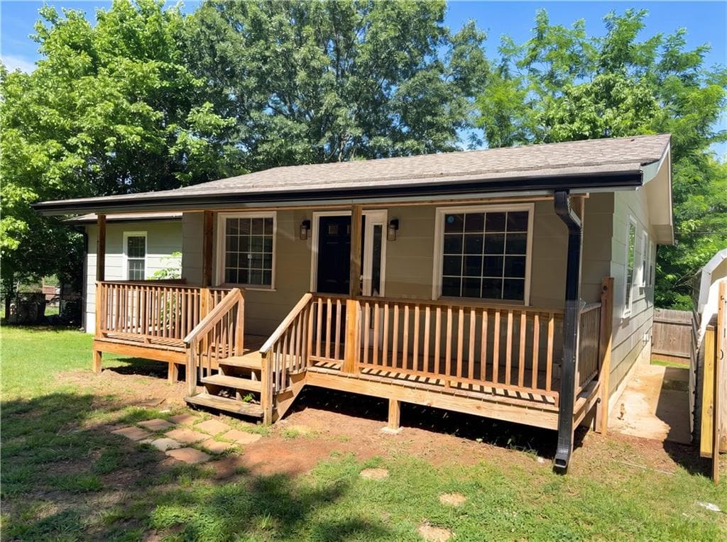 2 bedroom, 2 bathroom, 1,368 sq ft single family residence sold at 4083 Gainesville Highway, Alto, GA 30510