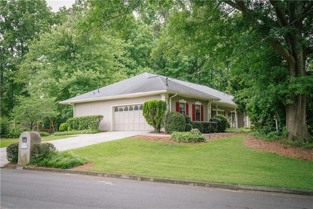 3 bedroom, 3 bathroom, 2,547 sq ft single family residence sold at 6960 Northgreen Drive, Atlanta, GA 30328