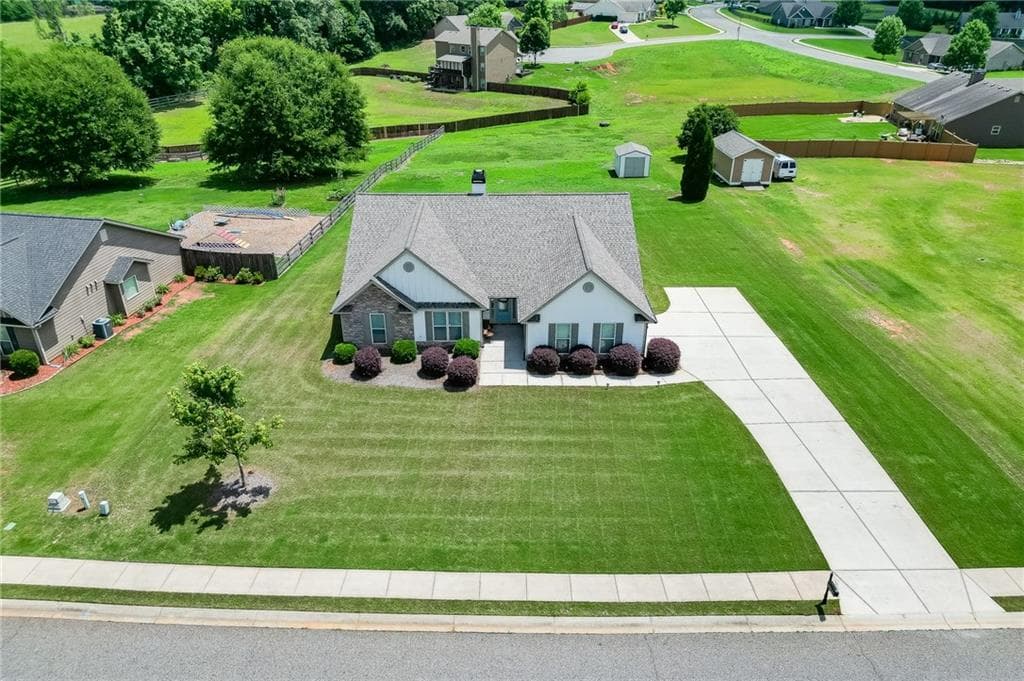 818 Bradmore Court, Hoschton, GA 30548 — most recent listing photo