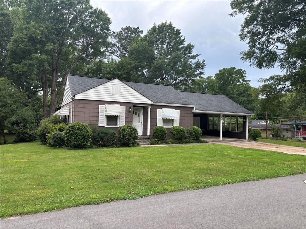 2 bedroom, 2 bathroom, 1,351 sq ft single family residence sold at 224 Summit Street, Cartersville, GA 30120
