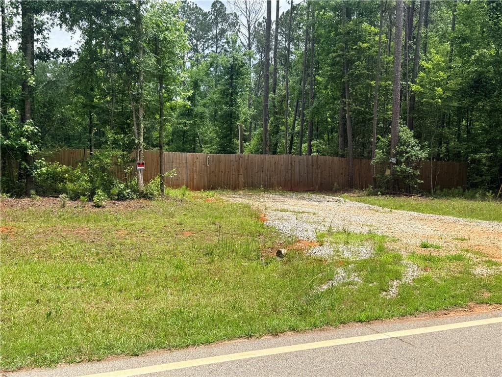 single family residence sold at 373 Parker Road, Covington, GA 30014