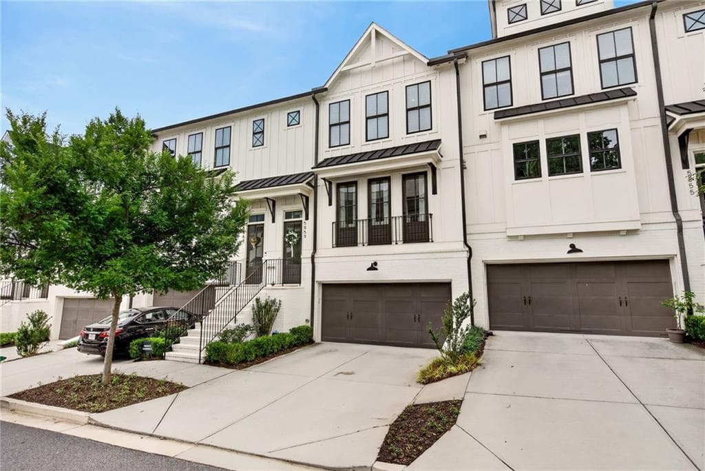 3 bedroom, 4 bathroom, 2,274 sq ft townhouse sold at 5859 Westin Road, Atlanta, GA 30328