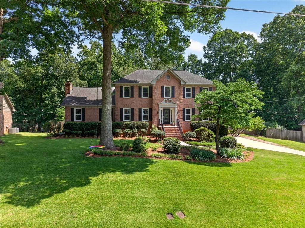 6477 Rosecommon Drive, Peachtree Corners, GA 30092 — most recent listing photo