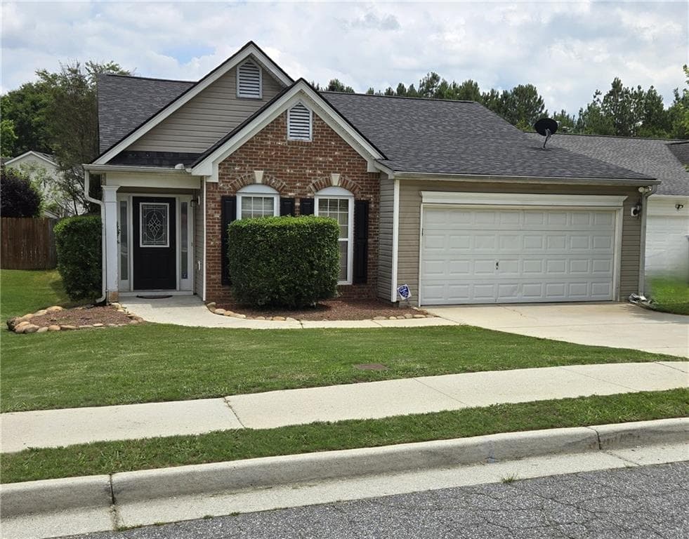 3 bedroom, 2 bathroom, 1,512 sq ft single family residence sold at 2698 Downingwood Lane, Grayson, GA 30017