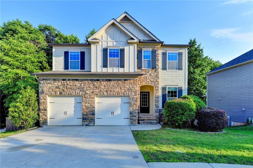 4 bedroom, 3 bathroom, 3,866 sq ft single family residence sold at 560 Collingsworth Lane, Lawrenceville, GA 30043