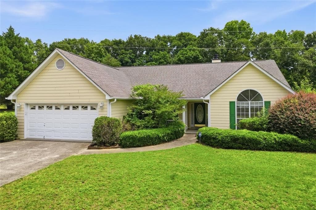 4 bedroom, 2 bathroom, 1,846 sq ft single family residence sold at 111 Laura Ashlyn Court, Mcdonough, GA 30252