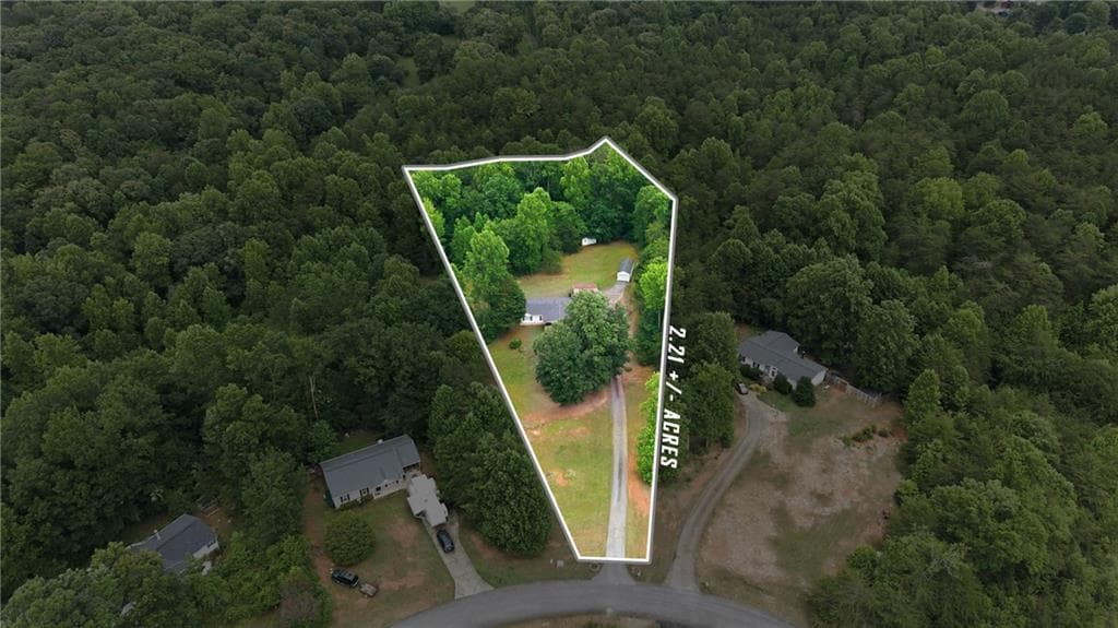 4 bedroom, 2 bathroom, 2,052 sq ft single family residence sold at 372 Shenandoah Drive, Dahlonega, GA 30533