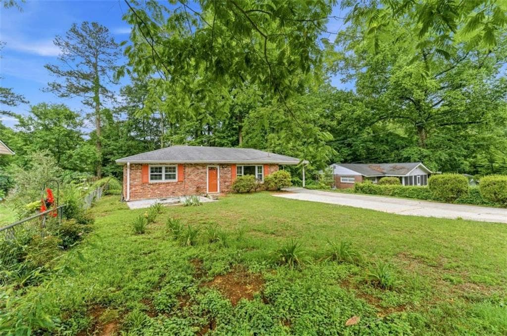 2 bedroom, 1 bathroom, 950 sq ft single family residence sold at 3109 Francine Drive, Decatur, GA 30033