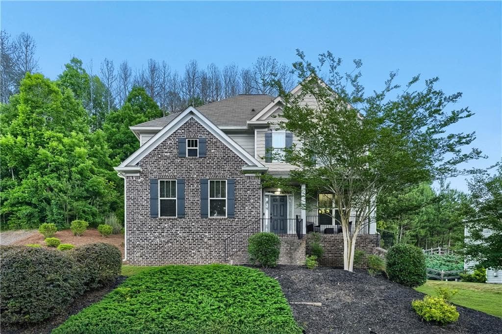 4 bedroom, 4 bathroom, 2,458 sq ft single family residence sold at 472 Blackberry Run Trail, Dallas, GA 30132