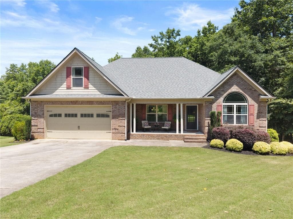 6049 Green Tree Lane, Gainesville, GA 30506 — most recent listing photo
