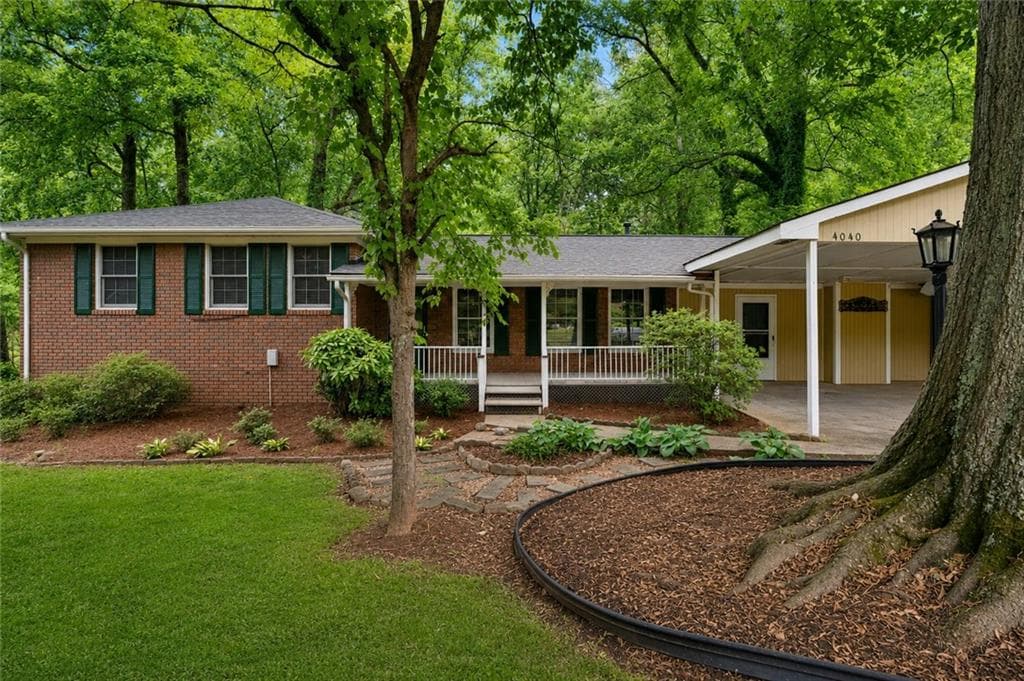 3 bedroom, 2 bathroom, 1,476 sq ft single family residence sold at 4040 Philmont Drive, Marietta, GA 30066