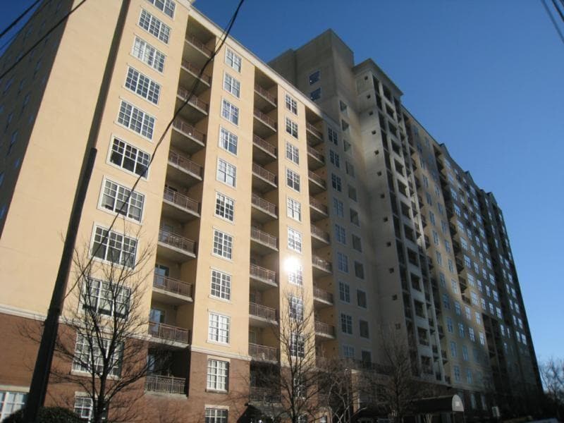 2 bedroom, 2 bathroom, 1,158 sq ft condominium for sale at 1101 Juniper Street 211, Atlanta, GA 30309