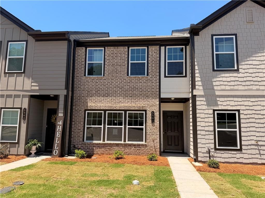 5502 Warwick Pass, Douglasville, GA 30135 — most recent listing photo