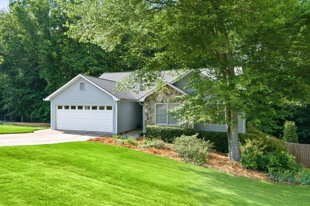 4 bedroom, 3 bathroom, 2,747 sq ft single family residence for sale at 2083 James River Cove, Suwanee, GA 30024