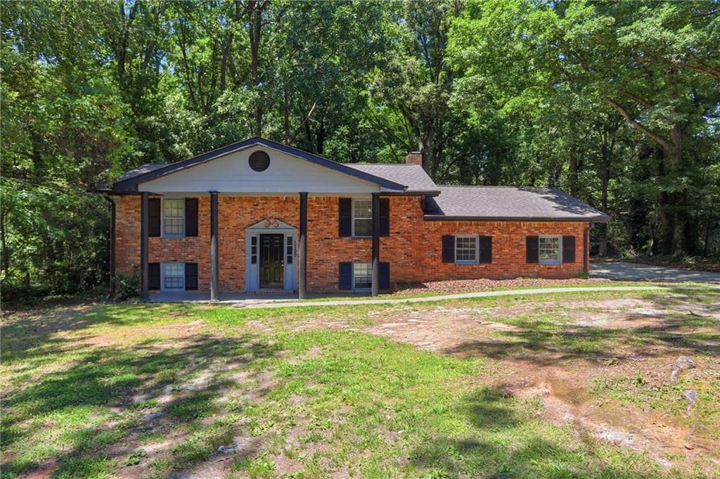 4 bedroom, 2 bathroom, 2,106 sq ft single family residence for sale at 1733 Bethsaida Road, Riverdale, GA 30296