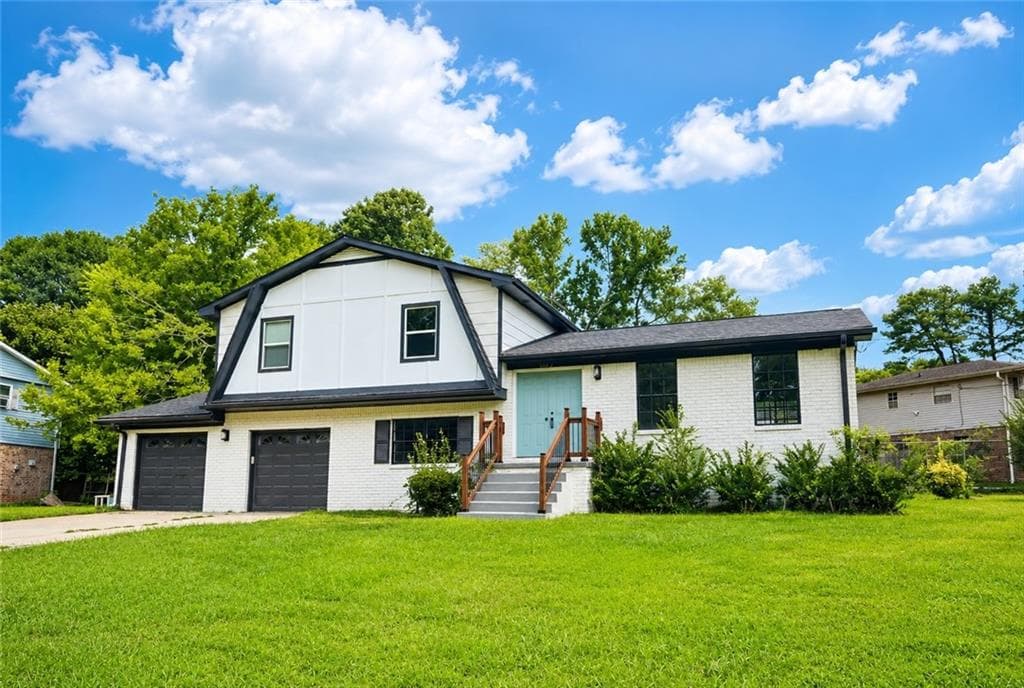 4 bedroom, 3 bathroom, 1,751 sq ft single family residence sold at 3862 Northstrand Drive, Decatur, GA 30035