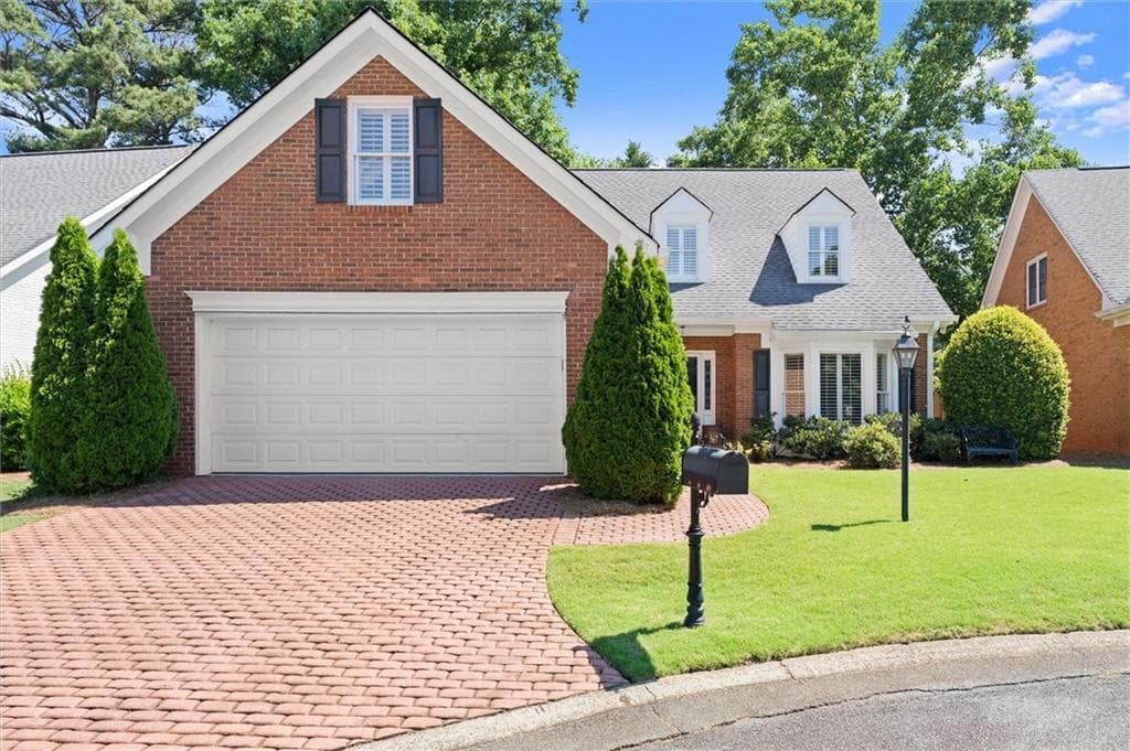 3 bedroom, 4 bathroom, 2,914 sq ft single family residence sold at 567 N Palisades Circle, Marietta, GA 30067