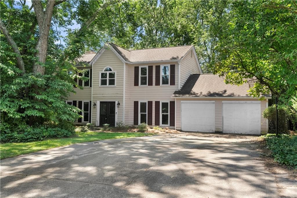 3 bedroom, 3 bathroom, 1,912 sq ft single family residence sold at 1359 Summit Lane, Acworth, GA 30102