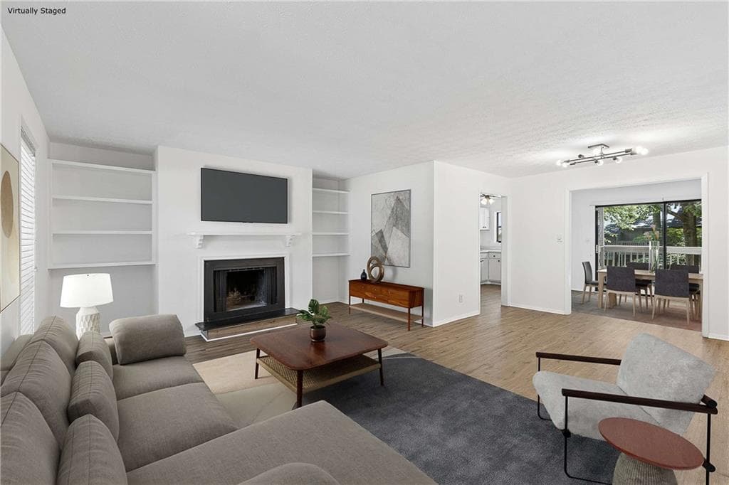 2 bedroom, 2 bathroom, 1,320 sq ft condominium for sale at 106 Cedar Court, Marietta, GA 30067
