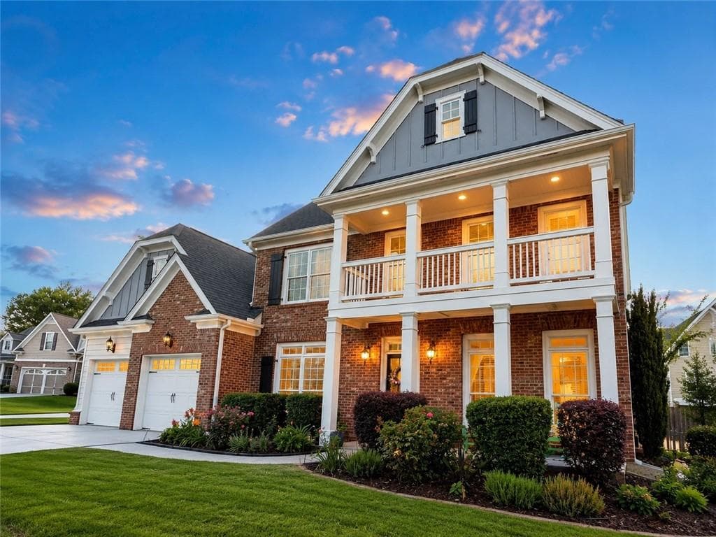 5 bedroom, 3 bathroom, 3,104 sq ft single family residence for sale at 176 Cypress Cove Court, Grayson, GA 30017