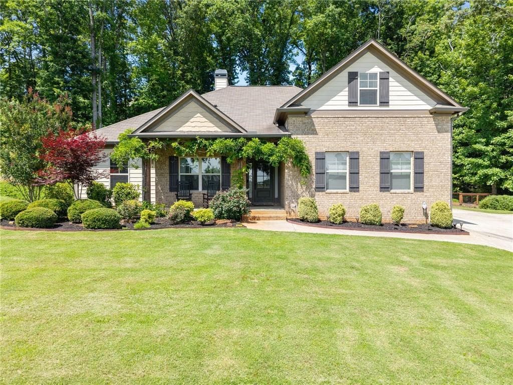 3 bedroom, 2 bathroom, 2,528 sq ft single family residence under contract at 67 Blue Sky Drive, Dawsonville, GA 30534