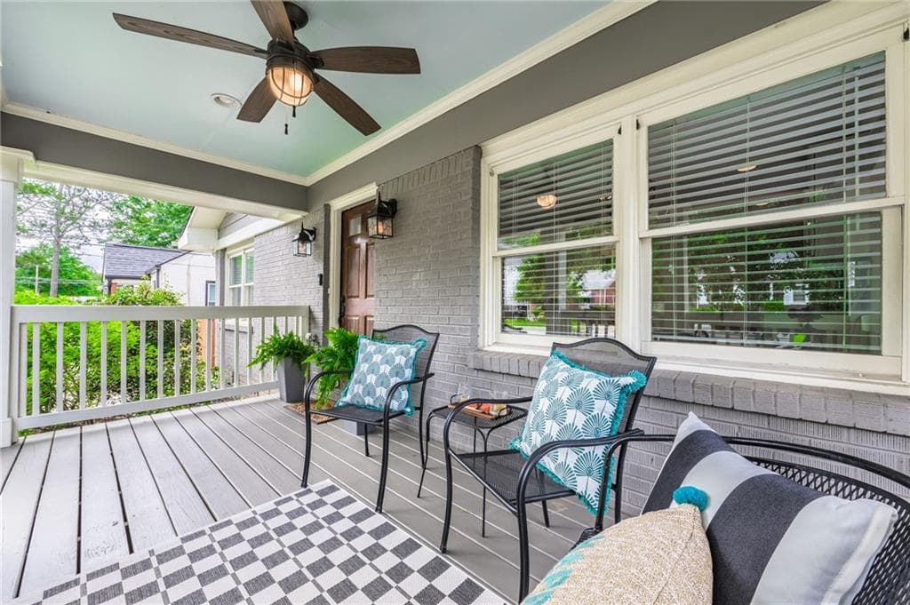 3 bedroom, 2 bathroom, 1,317 sq ft single family residence sold at 423 Hooper Street, Atlanta, GA 30317