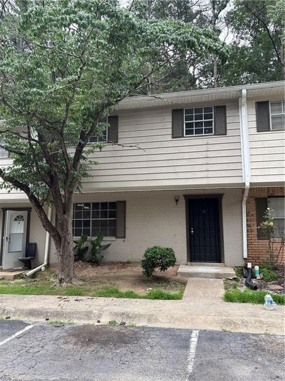 3 bedroom, 2 bathroom, 1,340 sq ft townhouse sold at 4701 Flat Shoals Road 59E, Union City, GA 30291
