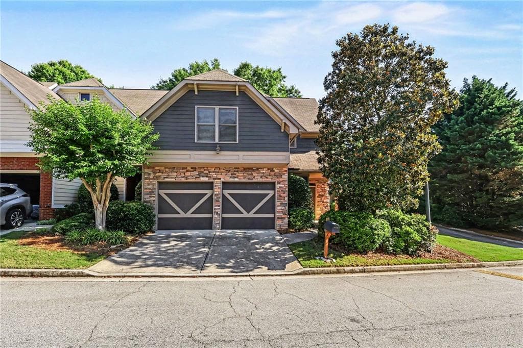 3 bedroom, 3 bathroom, 1,284 sq ft townhouse sold at 1420 Village Creek Circle, Atlanta, GA 30316